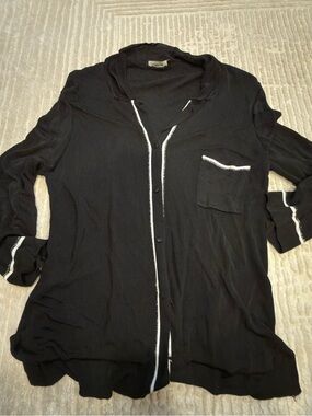 ZARA Black Ribbed Knit Top - Crewneck Style